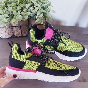 CU4TRO Bolt Lime Knit Sneakers NEW